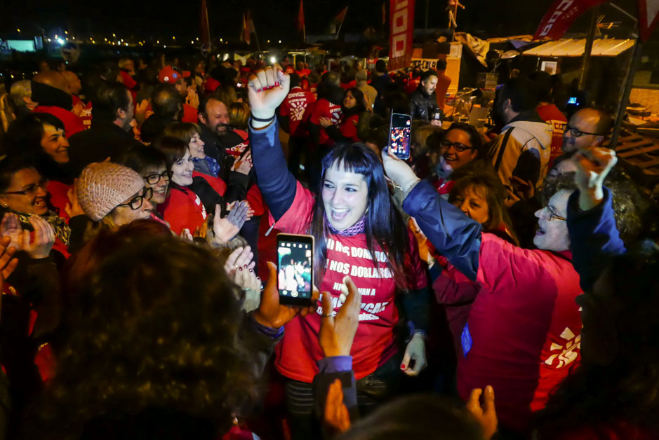 Entrada de la plantilla de CocaCola en Fuenlabrada 22 de octubre 2015