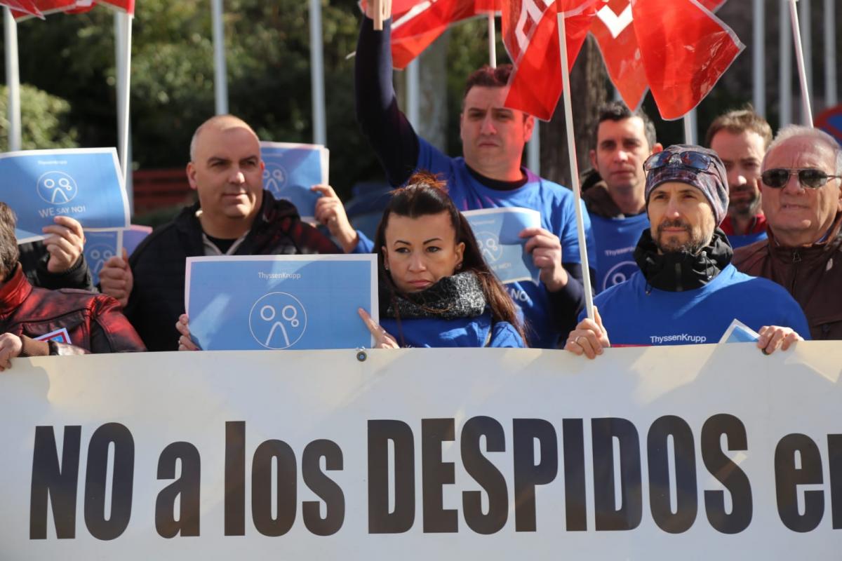 La representacin sindical de Thyssenkrupp se concentr ante la sede de la UE
