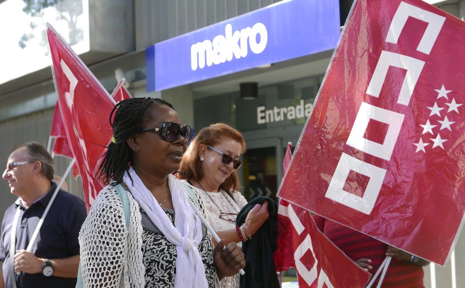 Protesta de trabajadoras de Makro