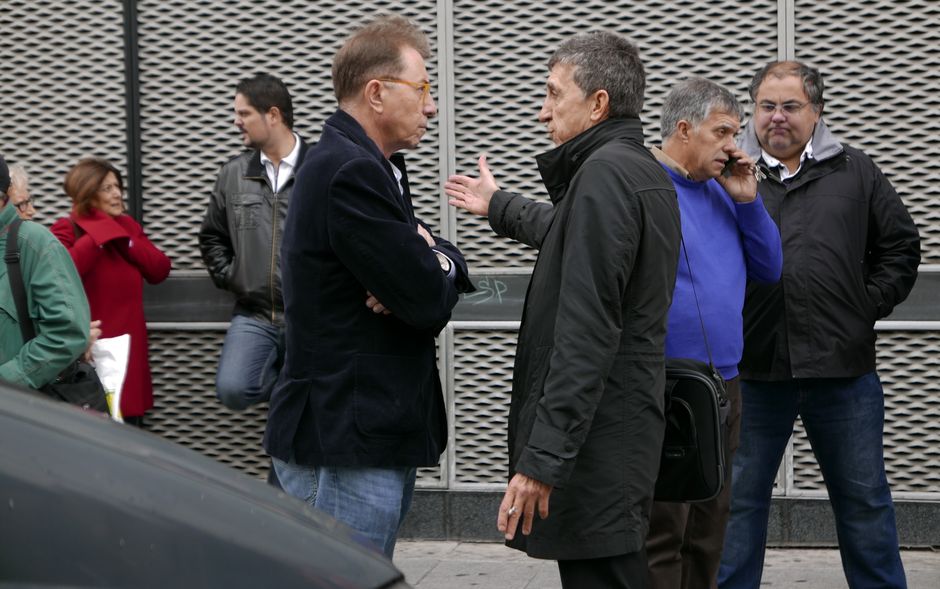 Concentracin de apoyo a Juan Carlos Asenjo en los Juzgados de Fuenlabrada