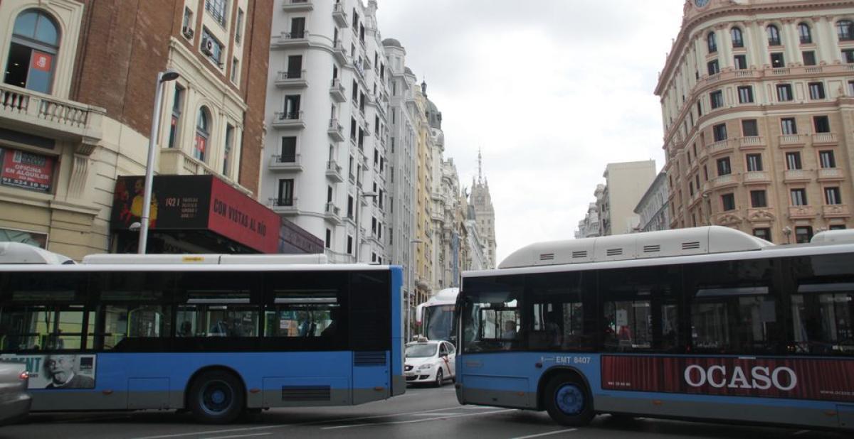 CCOO mantiene la convocatoria de huelga en la EMT