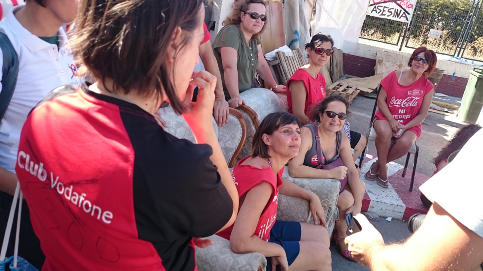 CCOO de Madrid reforzar el campamento de Coca-Cola en Fuenlabrada
