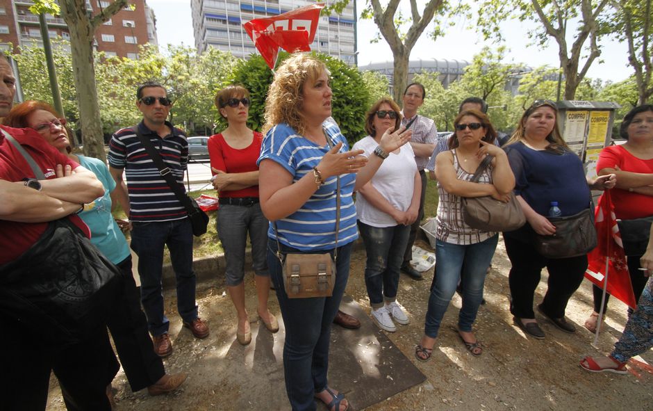 Visita a la plantilla de Global Food, hoy en huelga