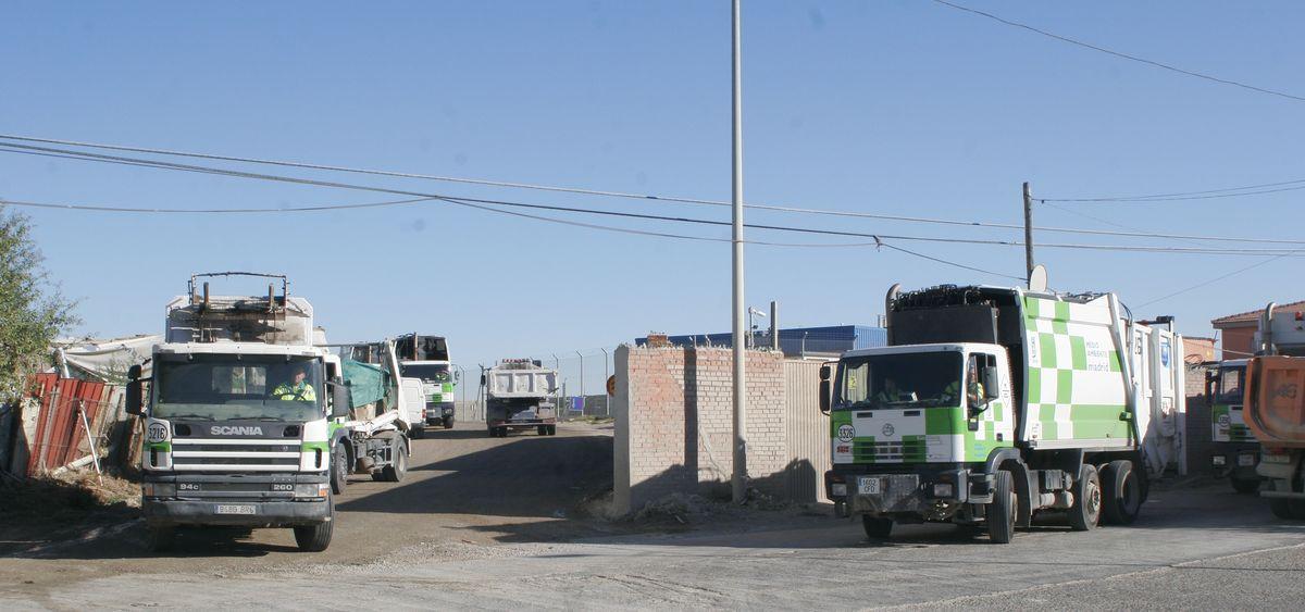 Trnsito de camiones en Valdemingmez