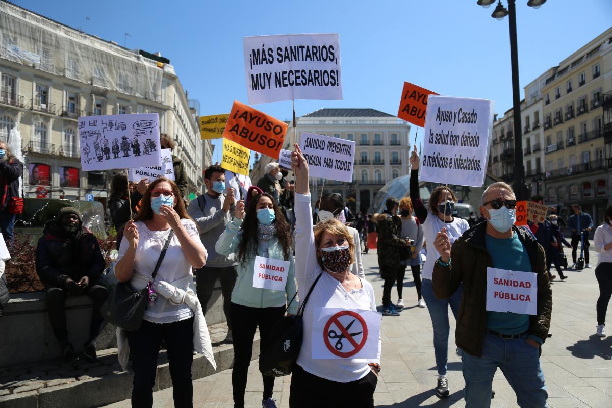 Concentracin de trabajadores y trabajadoras de la sanidad en Madrid
