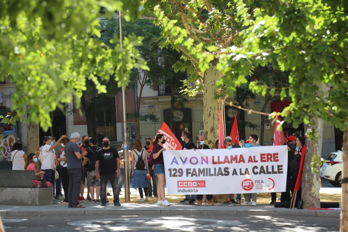 Movilizacin de la plantilla de Avon en Madrid