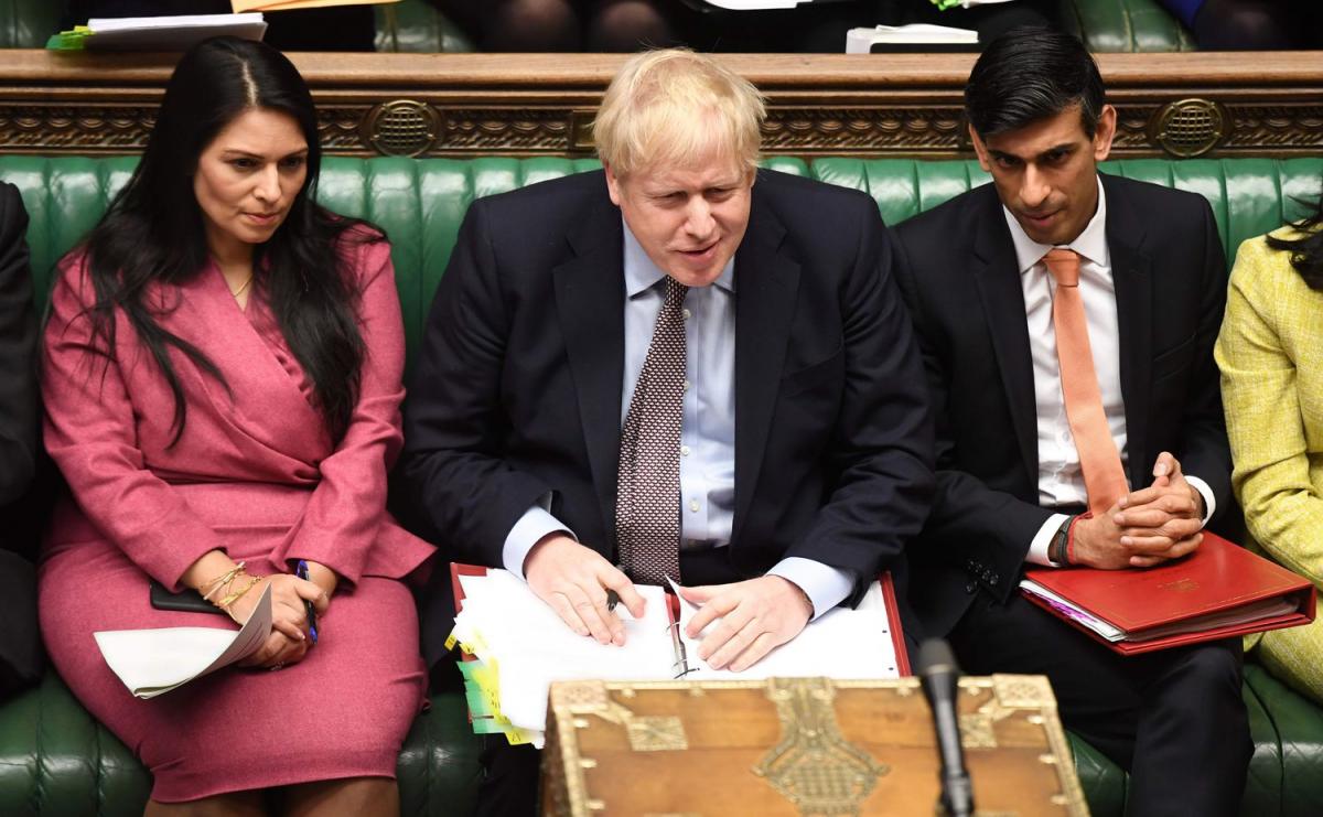 Johnson sufre la primera rebelin en el Partido Conservador por el caso Huawei