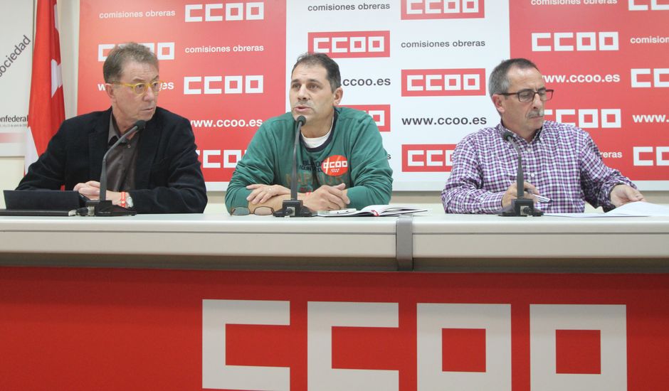 Rueda de prensa de Jaime Cedrn, Juan Carlos Asenjo y Ramn Grriz sobre el conflicto de CocaCola