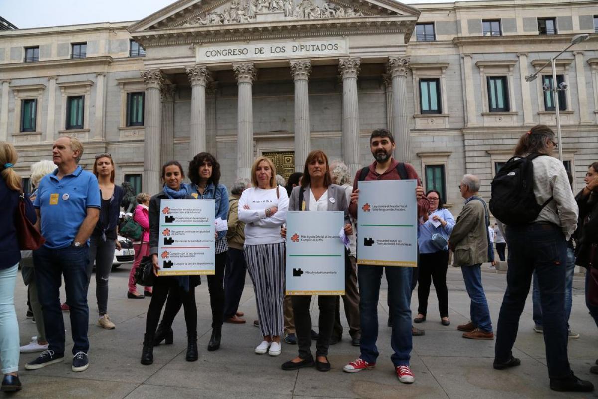 Da Internacional por la erradicacin de la Pobreza