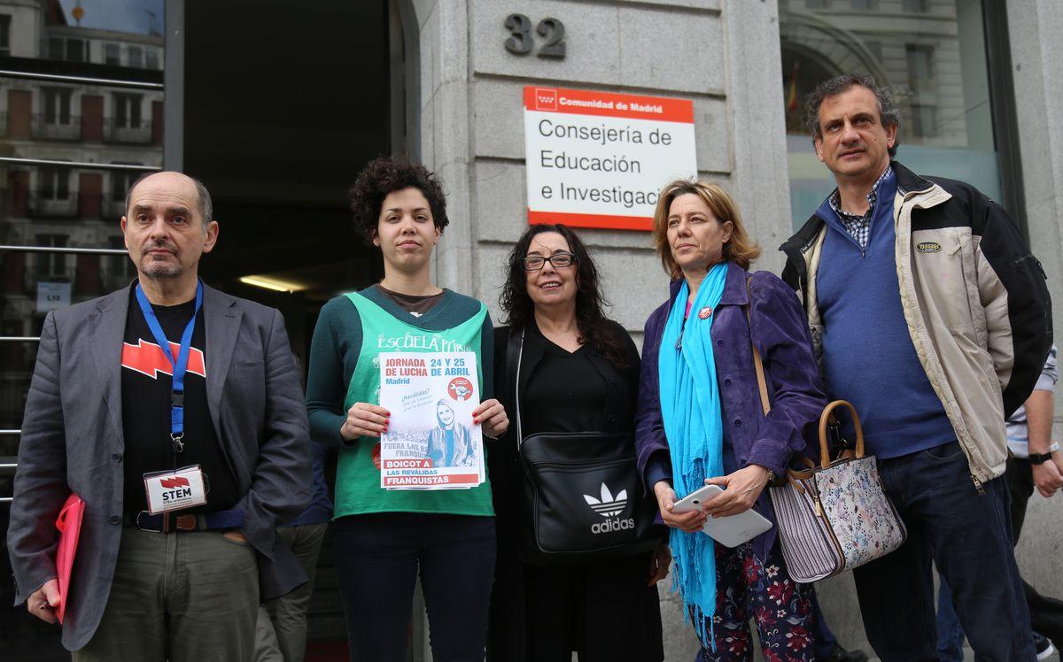 Rueda de prensa huelga contra revlidas LOMCE