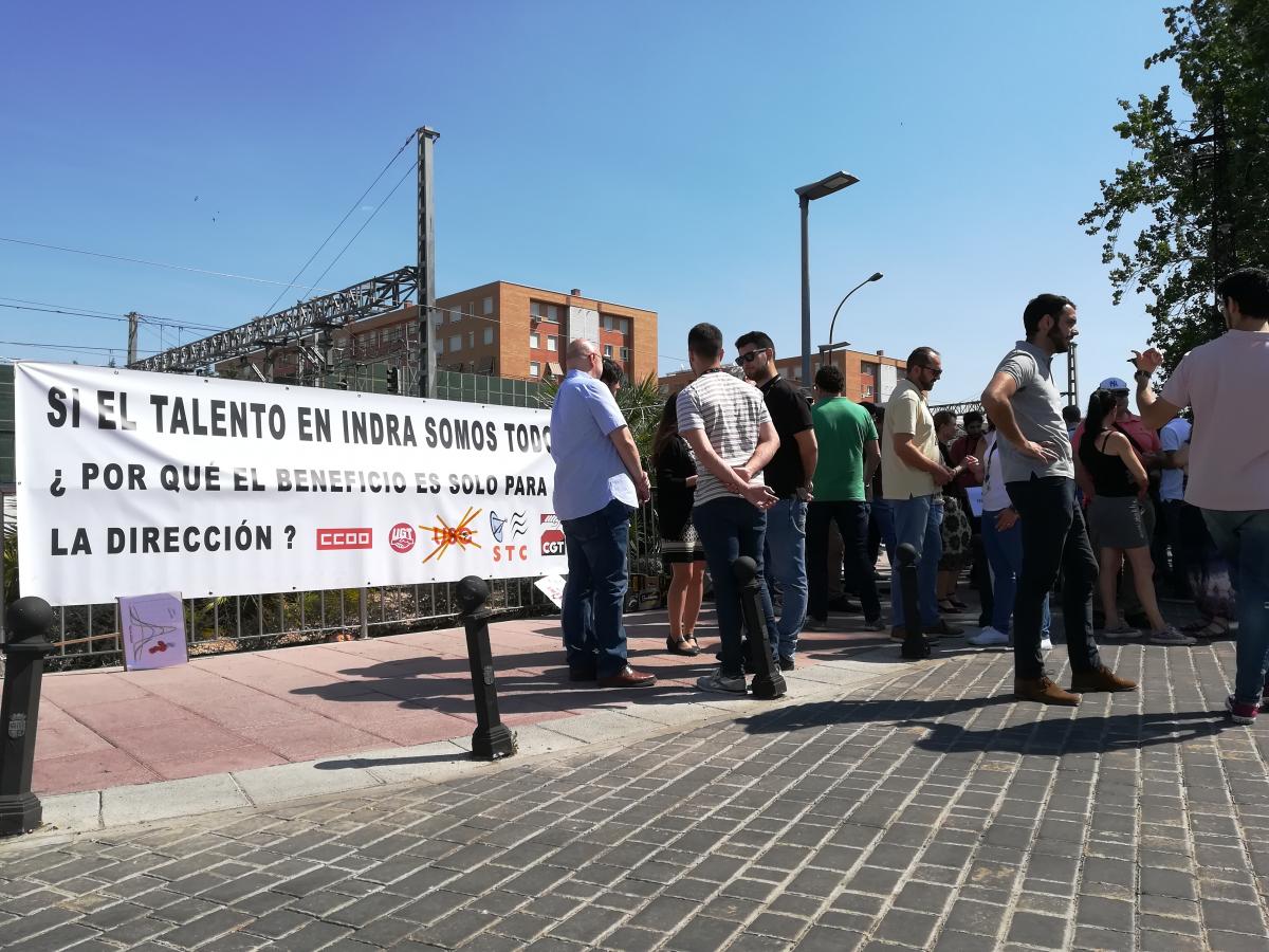 Continan las movilizaciones de Indra