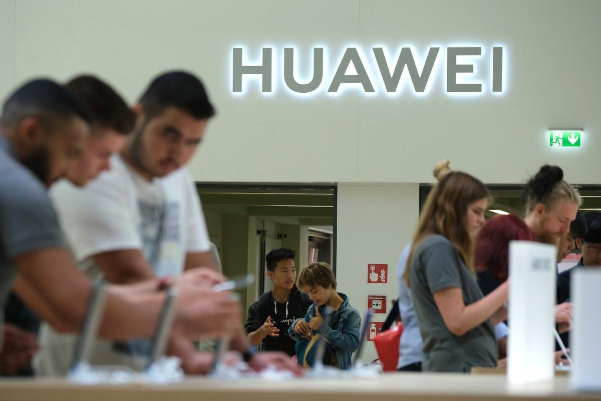 Washingtons War on Huawei Is Causing Angst in Madrid